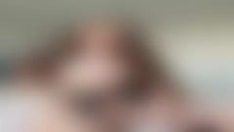 A little tease just for your eyes only 🪞💄 by emmylorens