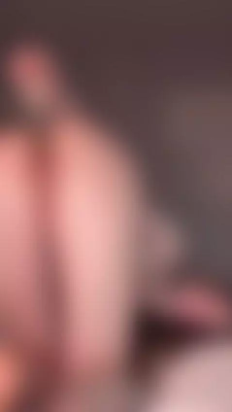 I let the moment warm my chest 💋💫 by emmylorens