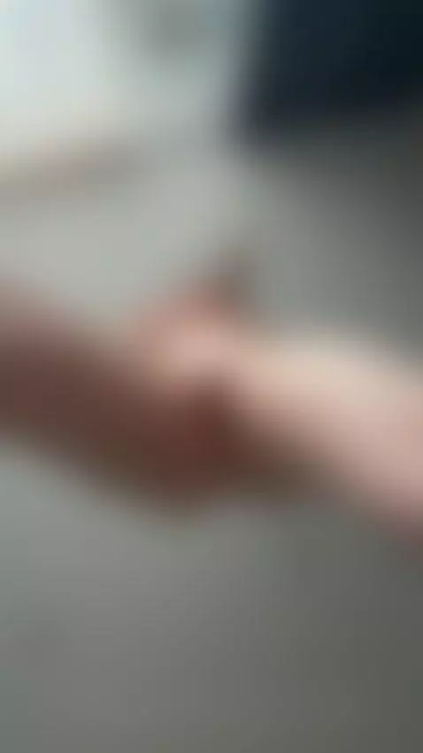 A little tease just for your eyes only 🪞💄 by emmylorens