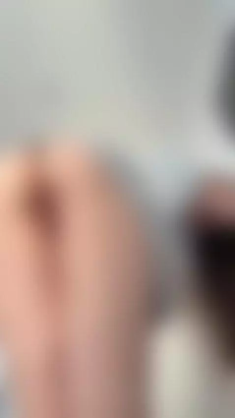 Tonight, I’m yours to imagine 😏💋 by emmylorens