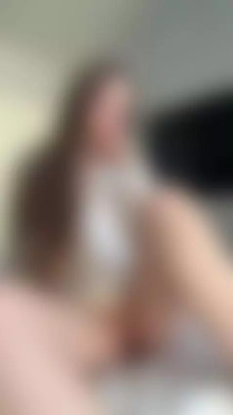 My eyes are saying "come closer" 👀💞 by emmylorens