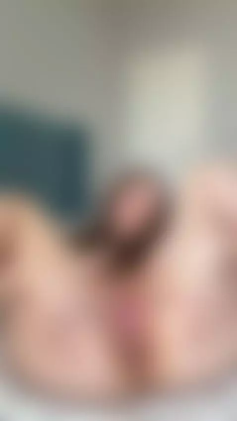 Close your eyes and imagine my hands are yours 🖤 by emmylorens