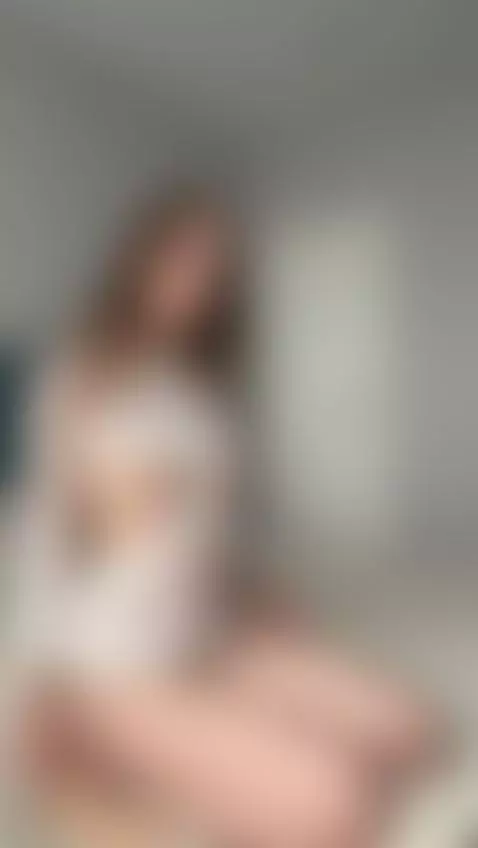 My touch is your weakness 🫦👀 by emmylorens