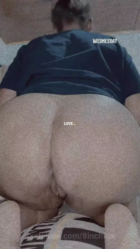 follow and subscribe to my youfanly page for the full vid.. ... by 8inchfux