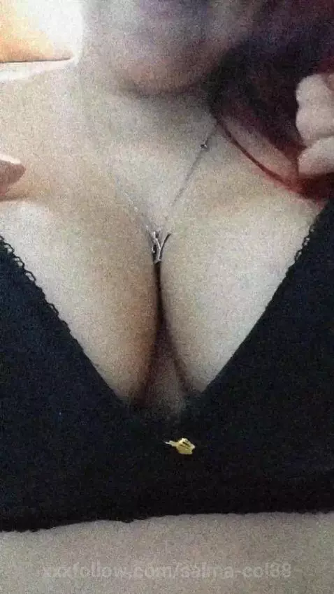 Do you want them? Come for my big tits by salma-col88