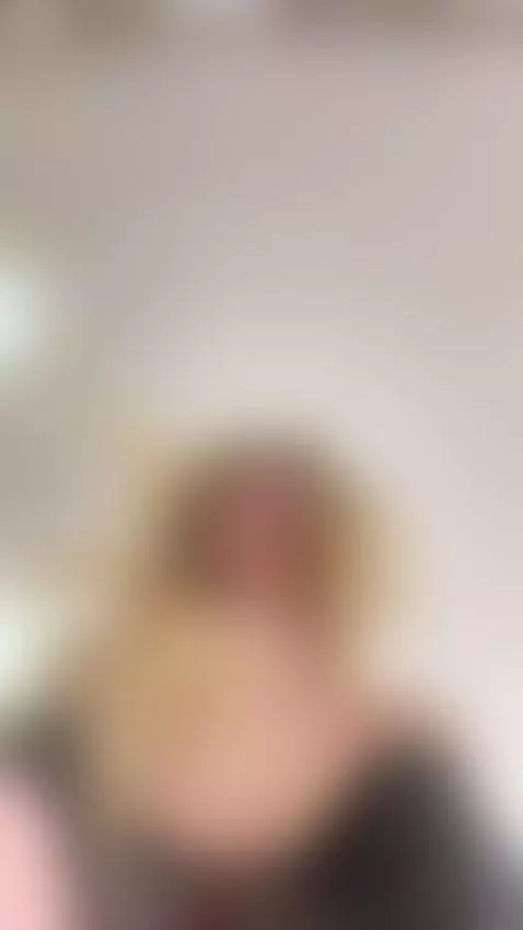 Honey, I have black stockings for you.😍😍 How long video do y... by milamiu