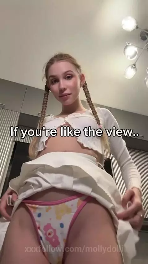 There’s something hidden in this video – find it. by mollydolli