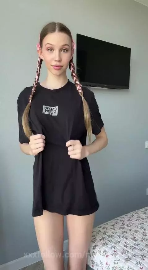 This might be the hottest thing you’ve ever seen! by mollydolli