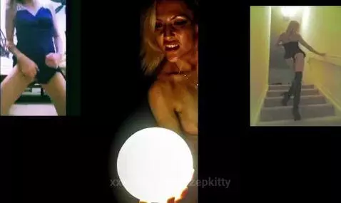 Showtime by zepkitty