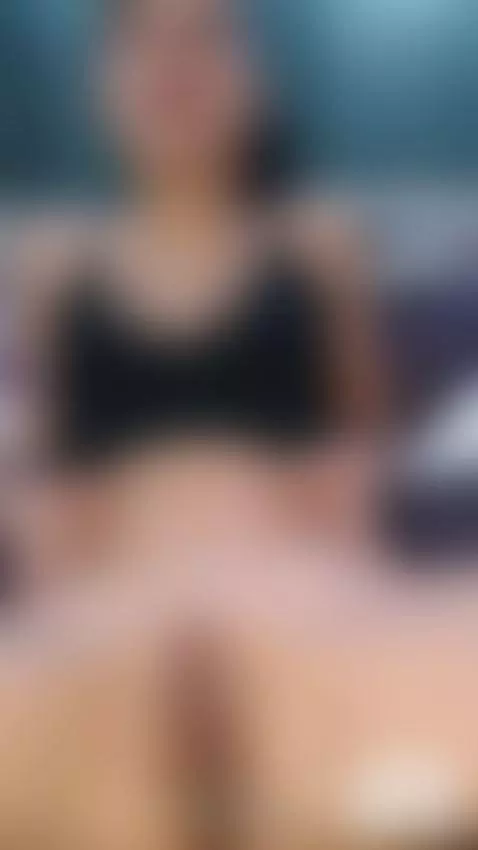 Sexy Latina girl showing her pussy by laylaeros