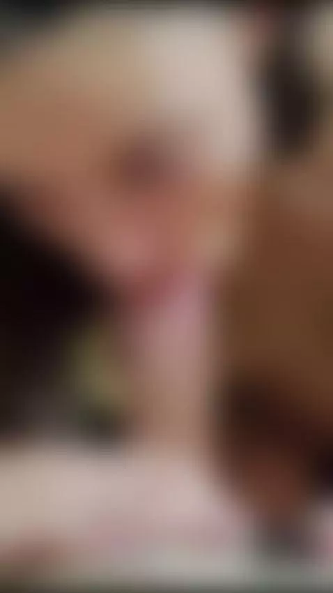 Latina model deepthroats a big cock by laylaeros