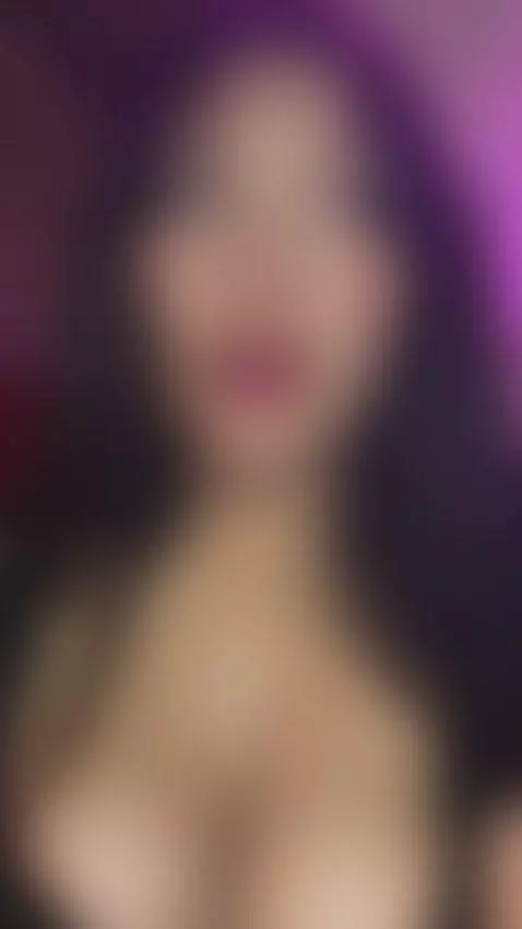 go to my live 😈 link in my bio 🥵 by victhomp