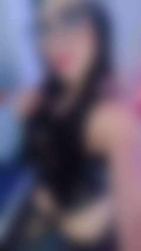 https://stripchat.com/Mia_Foster01/follow-me by tessaqueen