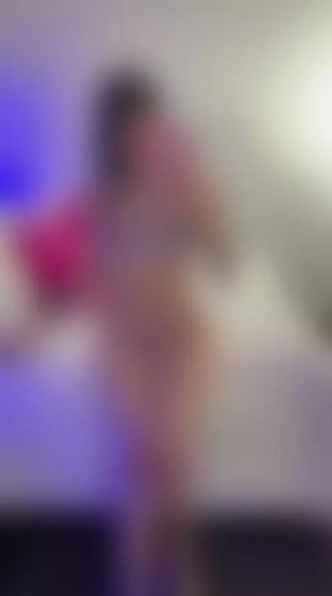 The Pleasure of Watching Me by miamonroemodel