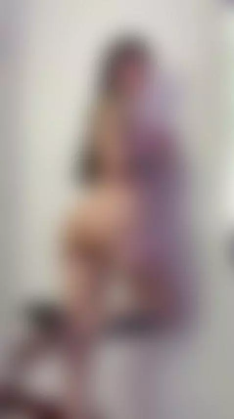 onight, I’m your forbidden indulgence by miamonroemodel