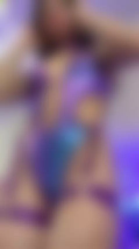 A Touch Away From Paradise by miamonroemodel