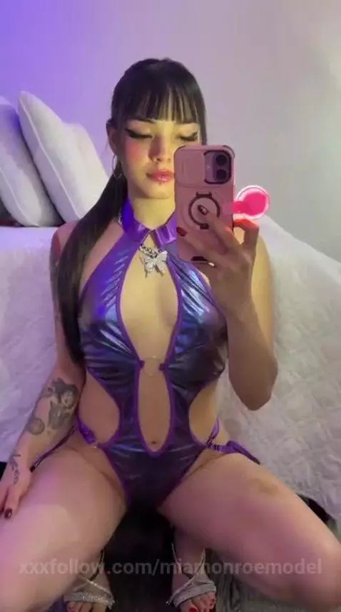 Every frame drips with temptation. by miamonroemodel