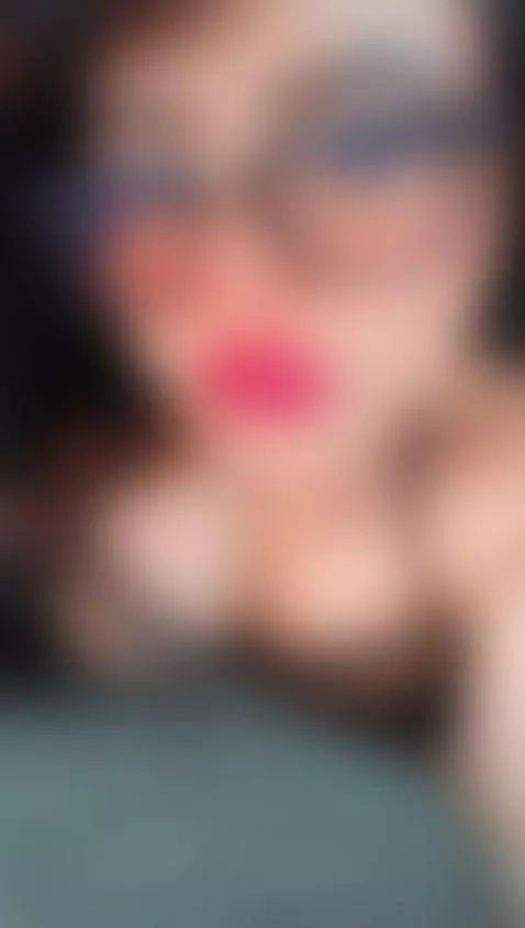 Today I woke up very naughty, do you want to come and check ... by destinysins