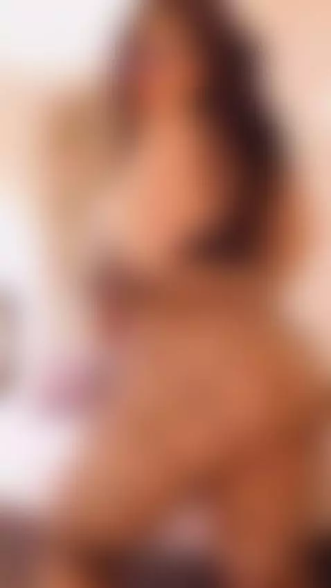 Is it time that you help me move my big ass. Doesn't you thi... by destinysins