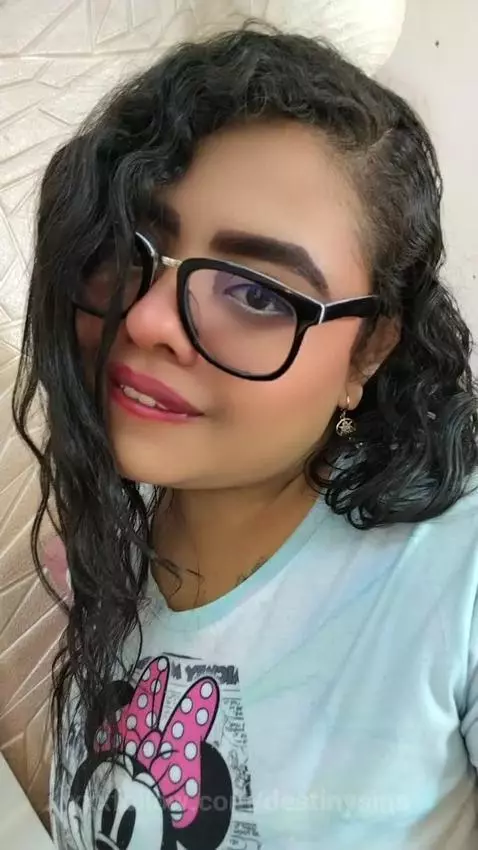 I’m back… and I’ve got plenty of naughty plans for you 💋 by destinysins