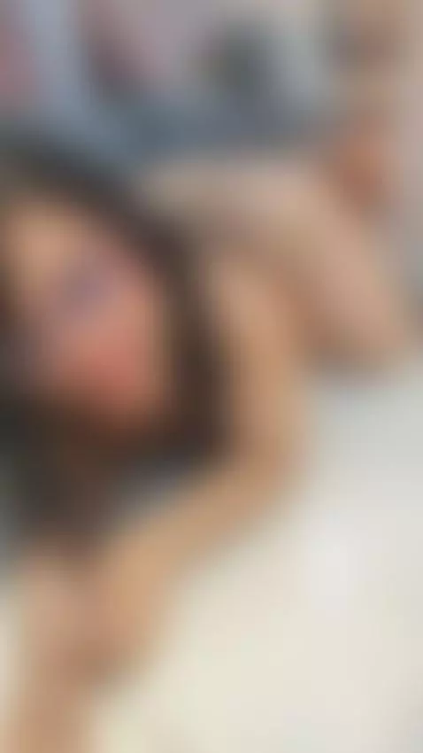 Stay close, okay? by destinysins