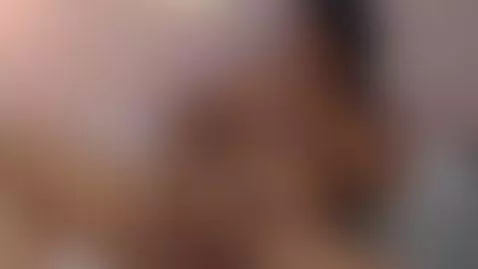 Big booty PAWG teasing and rubbing for you by jadesajir