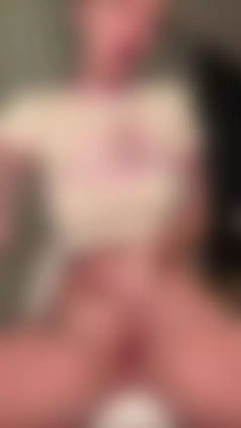 The cutie is shaking from orgasms, you have to see it!🥵 by mollyshot69