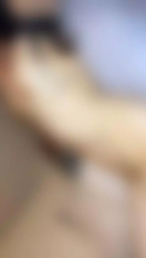 Accompany me in bed by flacavalencia