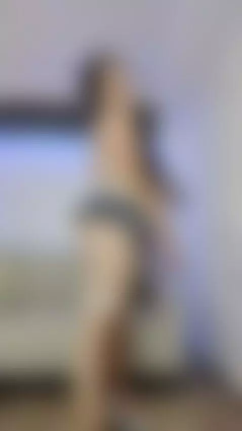 We're going to close out this week with a great show by chriisty-turlington