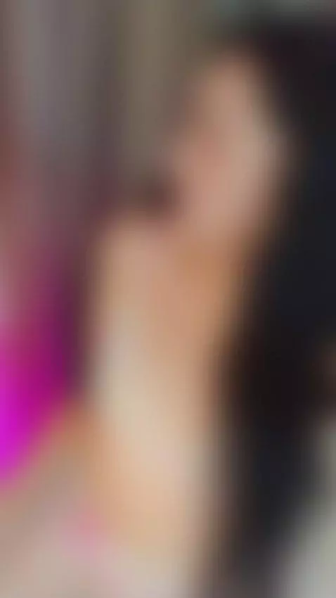 lives show - https://es.chaturbate.com/b/karlie_small/ by chriisty-turlington