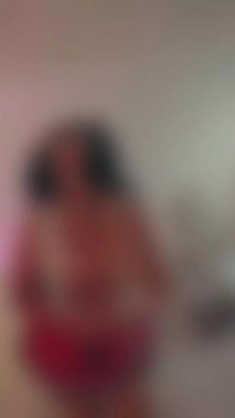 show live - https://es.chaturbate.com/b/karlie_small/ by chriisty-turlington