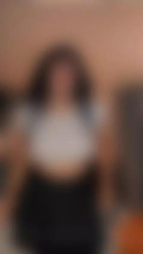 Every movement, every sigh... made to turn you on 💋 by memphis-williams