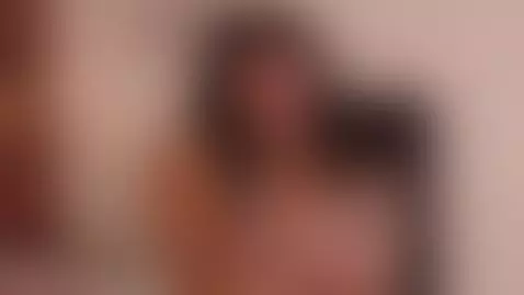 Between looks and sighs... this is how my fantasy with you b... by memphis-williams