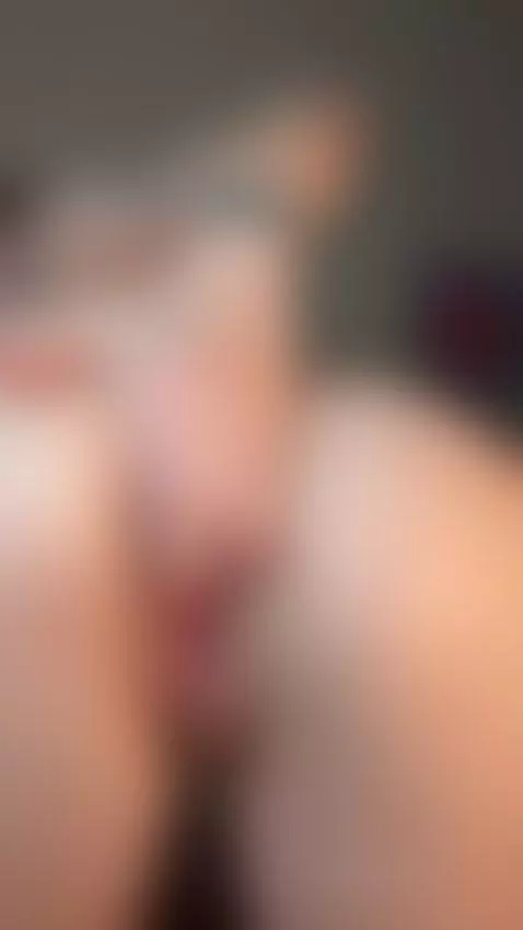 I want your fingers deeper in my pussy while your mouth keep... by lit1lekitty