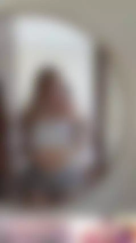 So innocent, yet somehow impossible to ignore! by lit1lekitty