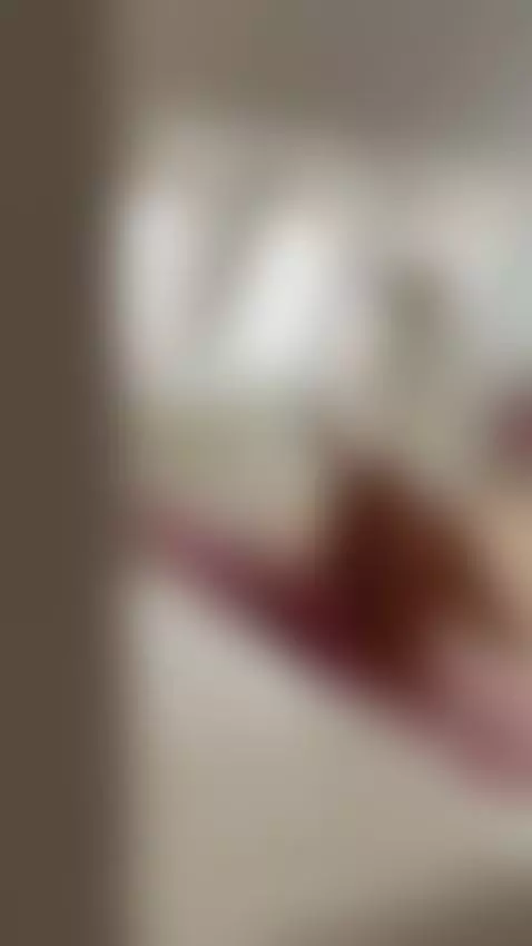 Can’t help it, I’m a little too playful today by lit1lekitty