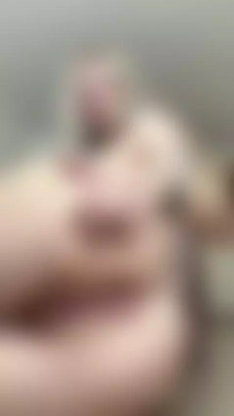 You need a hot girl in your life, well, you found me by lit1lekitty