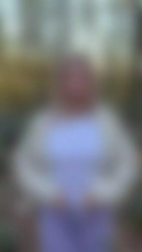 Look closer you'll love it by lit1lekitty