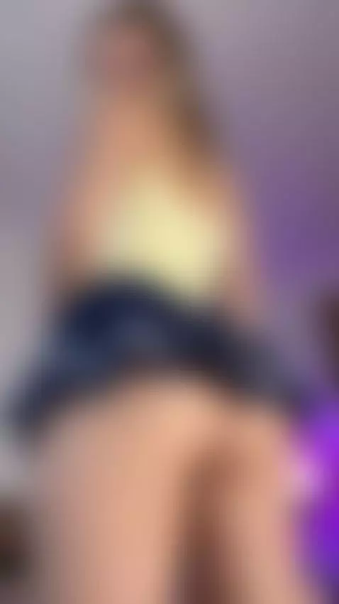 It feels sexy naughty when cum is dripping off my ass by lit1lekitty