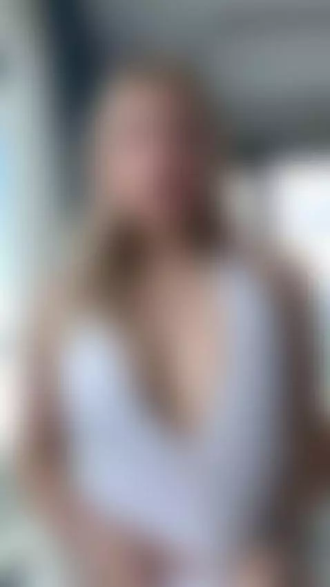 Let’s play horny games together by lit1lekitty