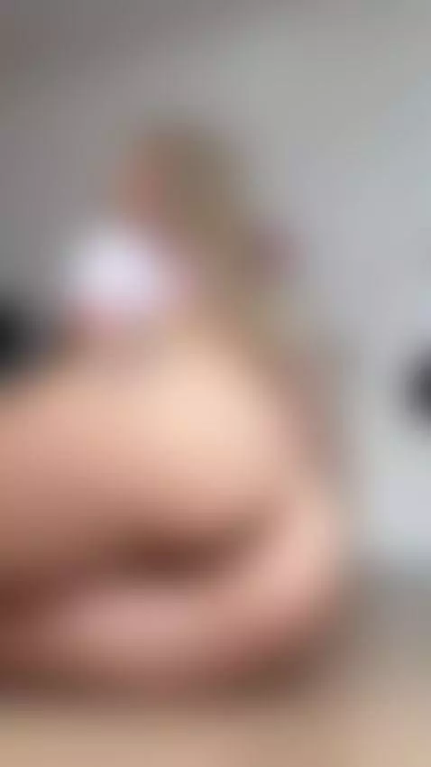 I want kisses all over my tattooed body Honey by lit1lekitty