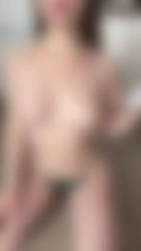 Dark siren: voluptuous grace 🌙 Alluring curves, captivating ... by milagrace8