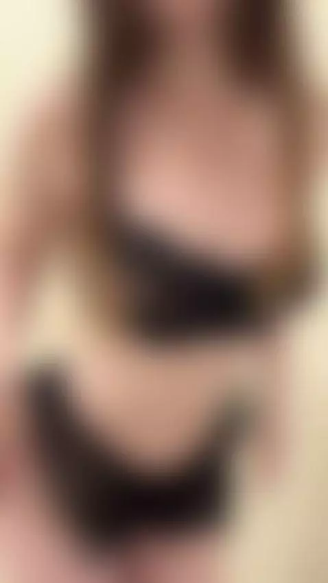 Let me keep you up tonight 🛌 by milagrace8