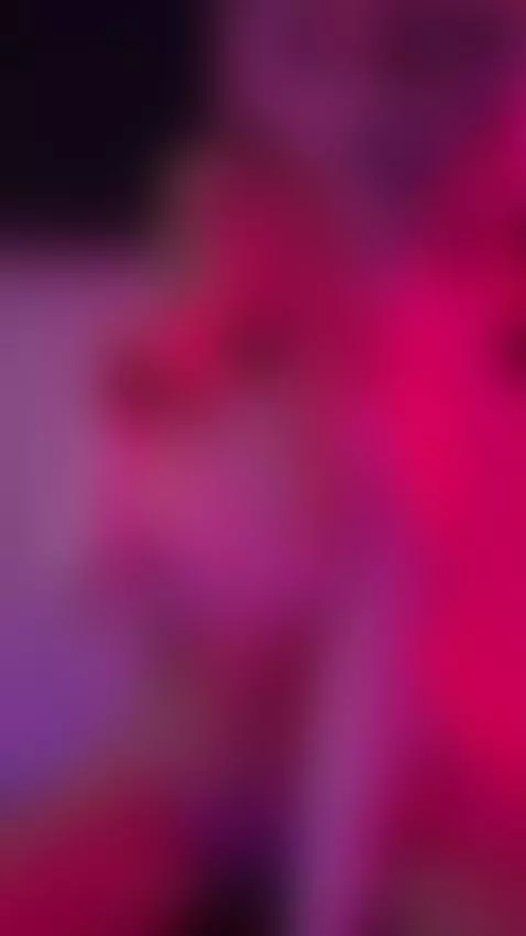 Shadows wander softly across my curves 😈💧 by karishax