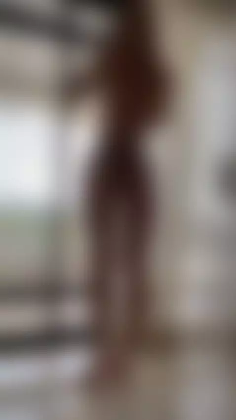 Every curve begs to be kissed 💋🫦 by karishax