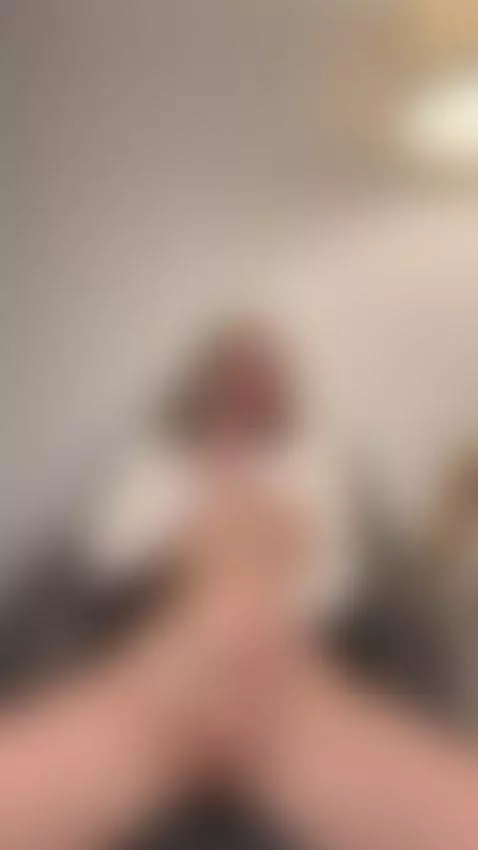 My skin hums for attention 🌙😈 by karishax