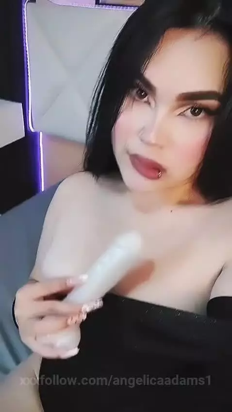 Newcomer and ready to heat the night ... Who enters to play ... by angelicaadams1