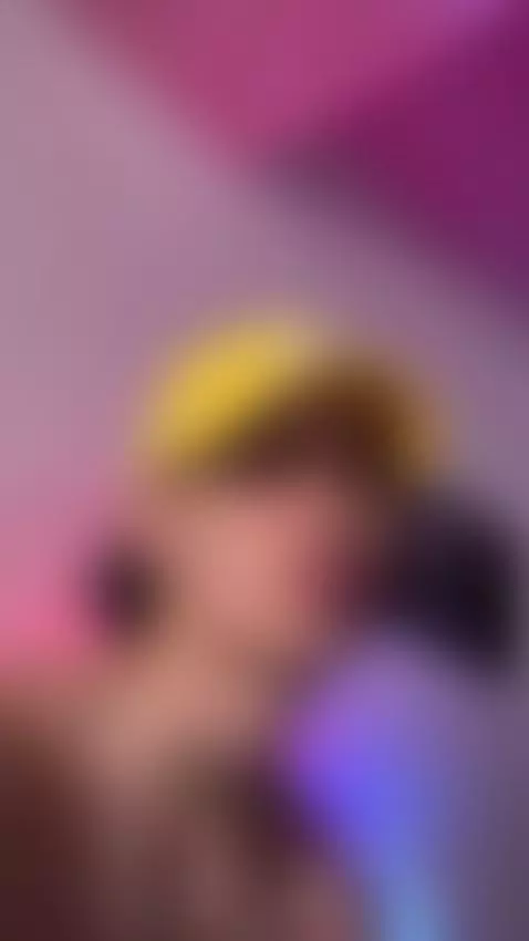 Y si te los doy de cerquita?👄👄 by saosmusica