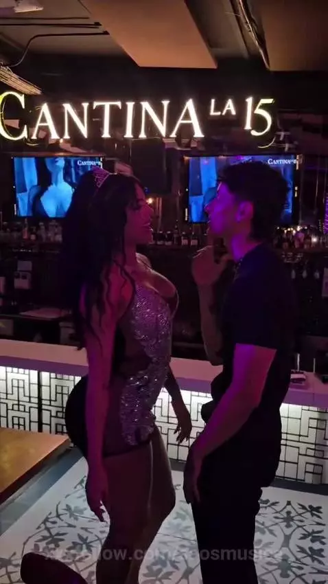 Smooth on the outside, wild on the inside 🐺💋 by saosmusica