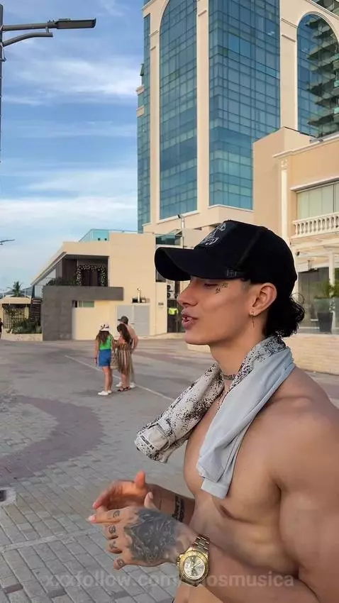 Not made for everyone… only for the bold 😈💋 by saosmusica